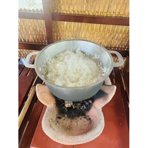 Nhớ Khói Lam Chiều - Trải Nghiệm Nấu Ăn Bếp Củi Tại Khu Du Lịch Văn Hoá Phương Nam