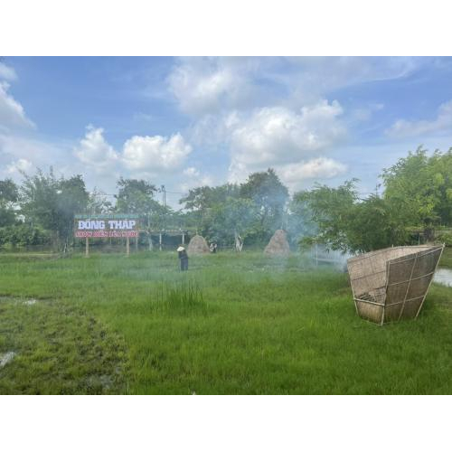Một Ngày Làm Nông Dân Của Du Khách Tại Khu Du Lịch Văn Hoá Phương Nam